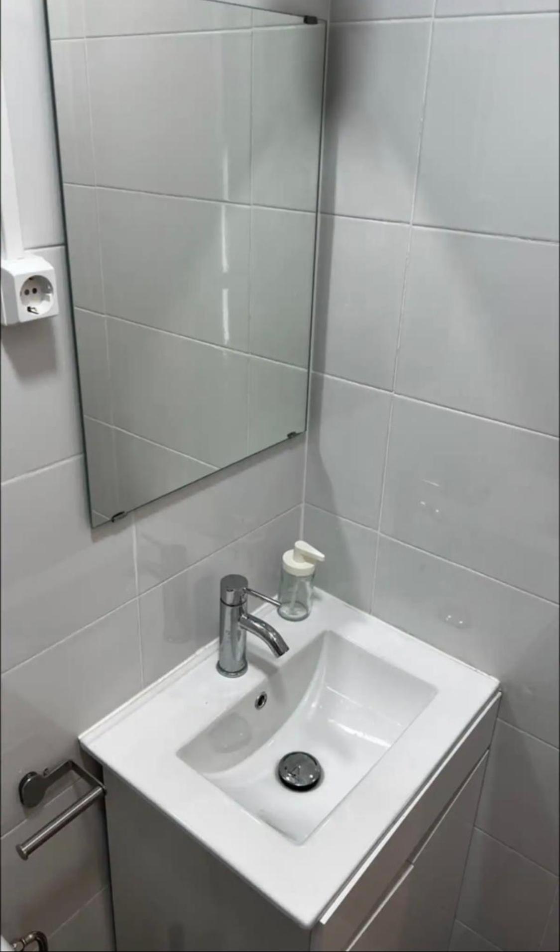 Apartamento Conde Do Redondo Lisboa Exteriör bild